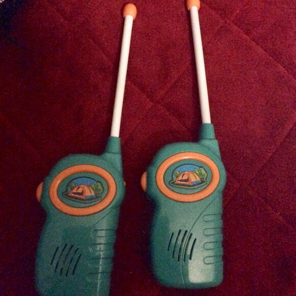 Picasso Tiles Kids Walkie Talkie Set - Picture 1 of 6
